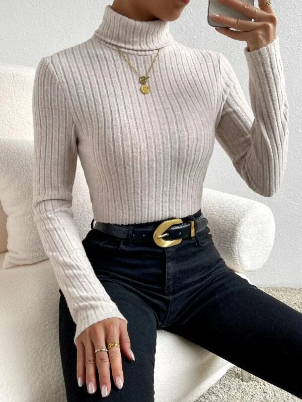 Pull chic à col roulé pour femme